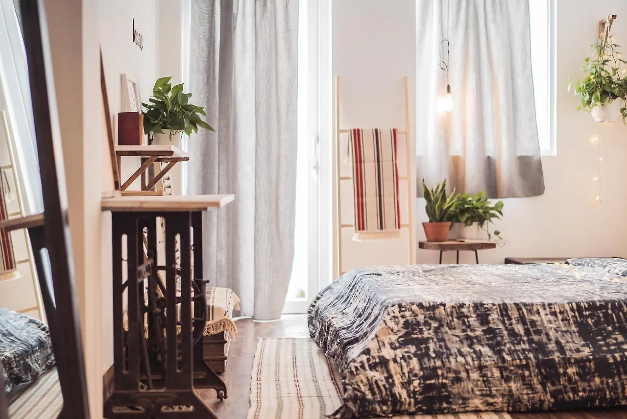 Hostel Condodo Homestay Ben Van Don Ho Chi Minh City