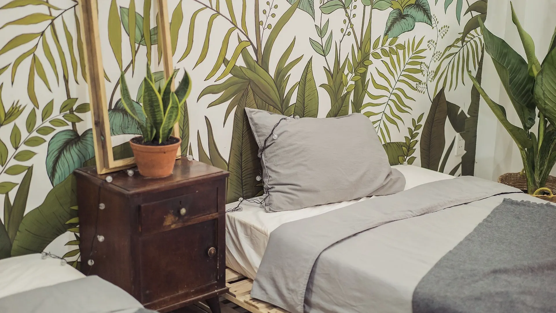 Hostel Condodo Homestay Ben Van Don Ho Chi Minh City