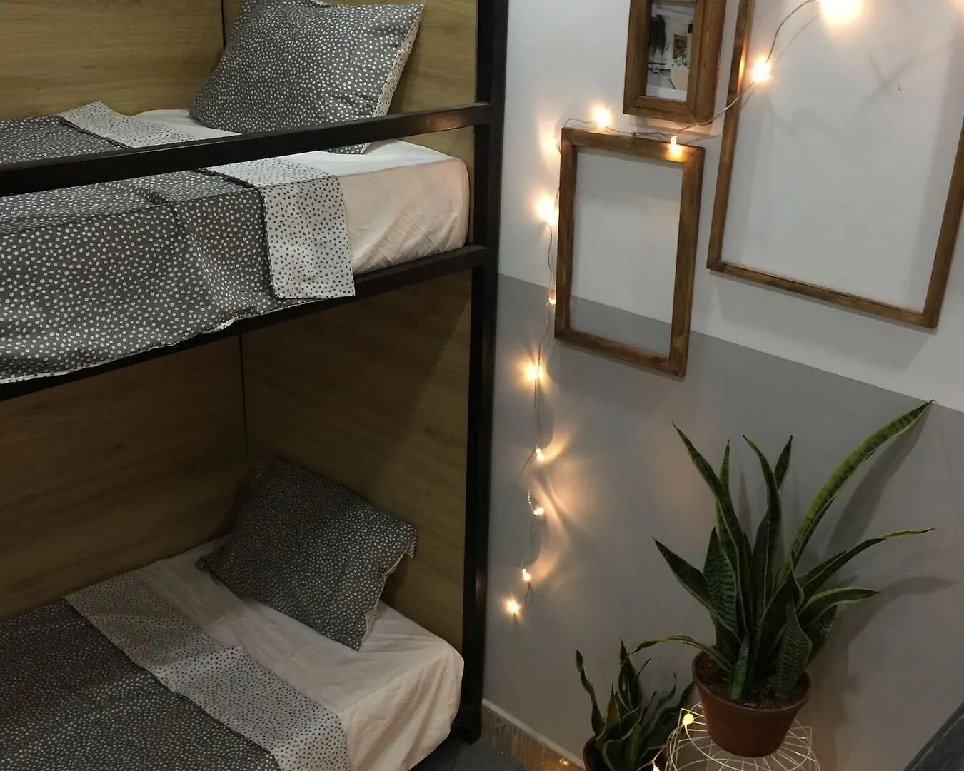 Condodo Homestay Ben Van Don Ho Chi Minh City Hostel